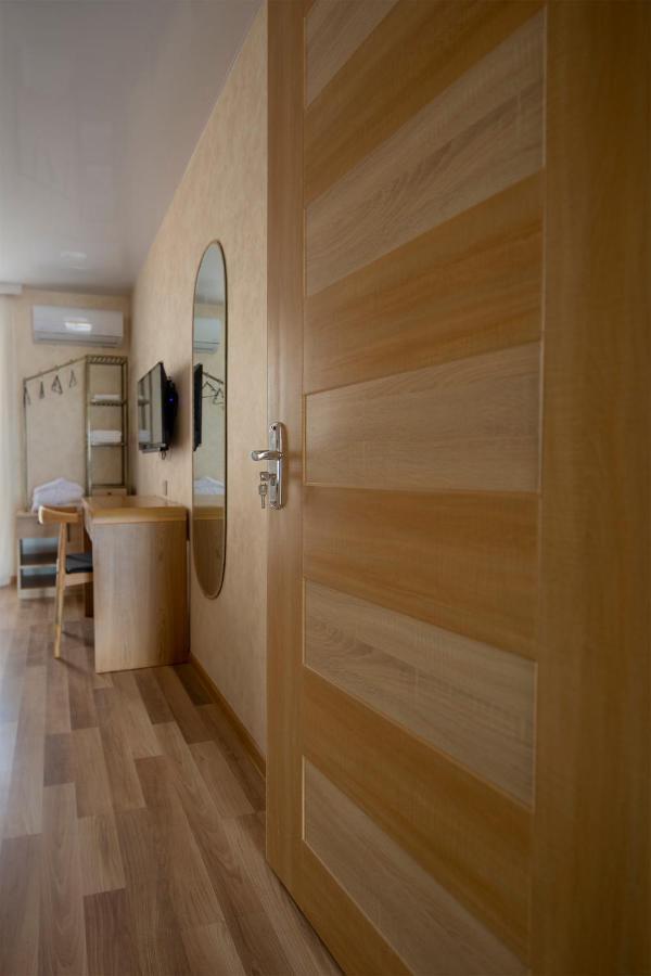 Ornament Boutique Hotel Tiflis Exterior foto